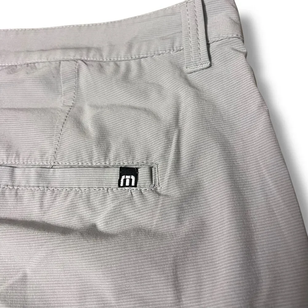 Travis Matthew’s Shorts Men's 38 Gray‎ Stripe